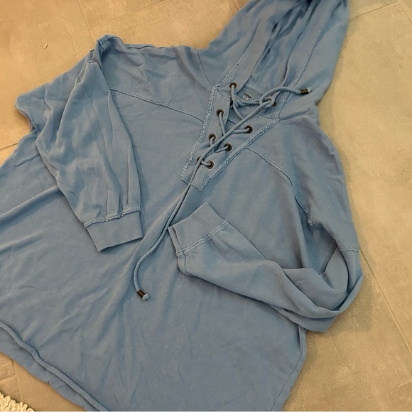 Aerie Sweatshirt - Picture 6 of 6